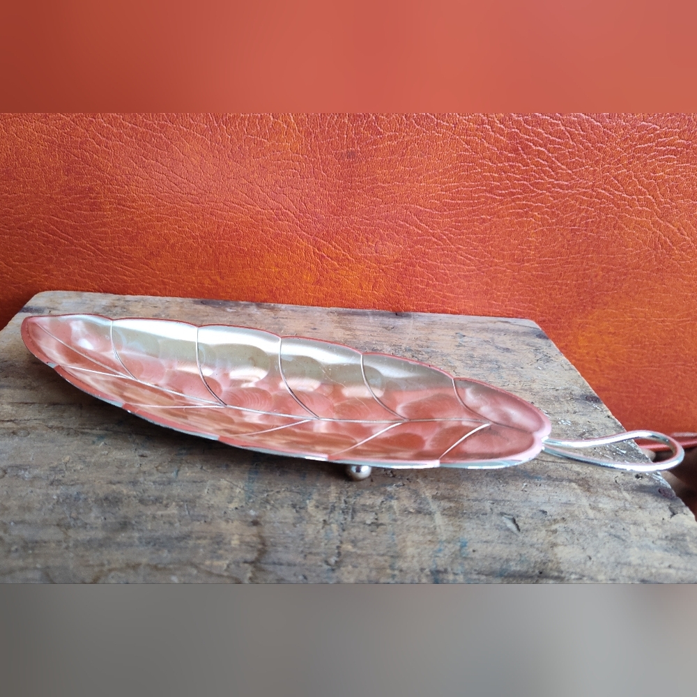 Quist Silver Plated Leaf-Shaped Tray